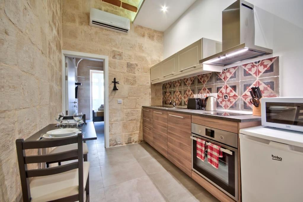 Vallettastay Old 4 Valletta