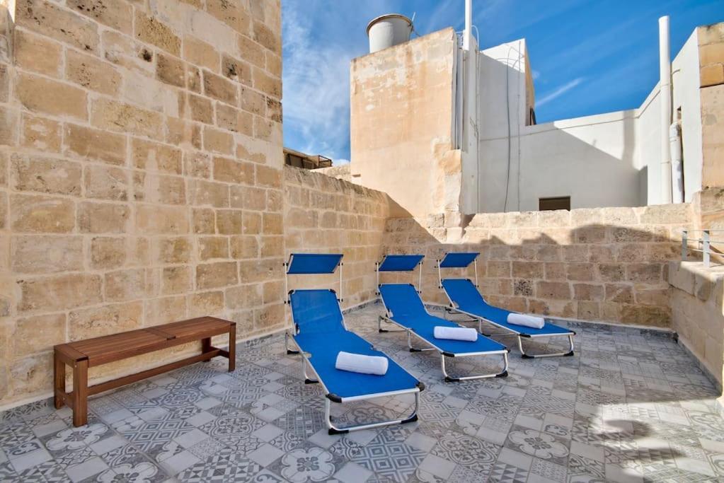 Vallettastay Old 4 *
